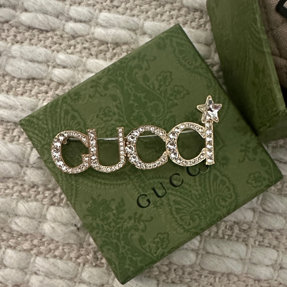 Gucci Gold Crystal Star Brooch